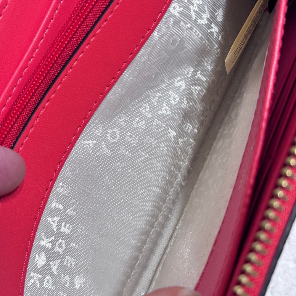 Kate Spade wallet - Picture 4 of 5